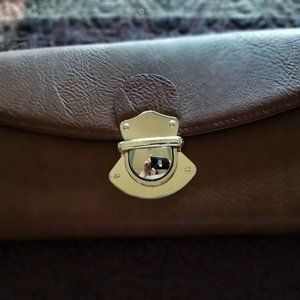 Hesed Clutch/Wristlet NWOT